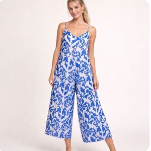 Terzo Millennio Italian lightweight printed blue and cream jumpsuit, size Medium